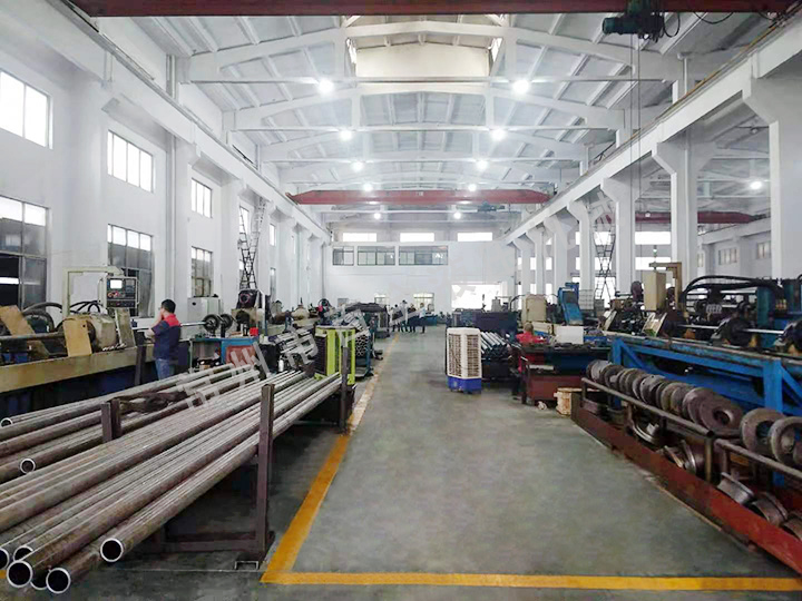 生產(chǎn)車(chē)間